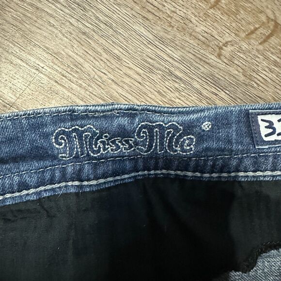 Miss Me Capri Jeans Size 31 JE5146P6 Dark Wash Mid Rise - Picture 5 of 8